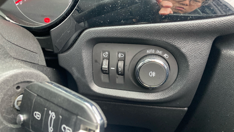 Vauxhall Corsa 1.2 Design 5dr Petrol Hatchback